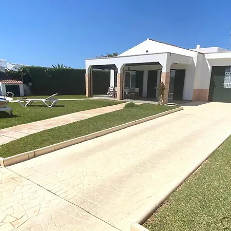 Tres Menorca Vila Cala en Bosch